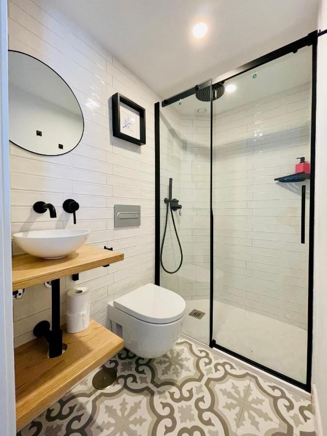 Modern Apartment In The City Centre, La Alameda Sevilla Bagian luar foto