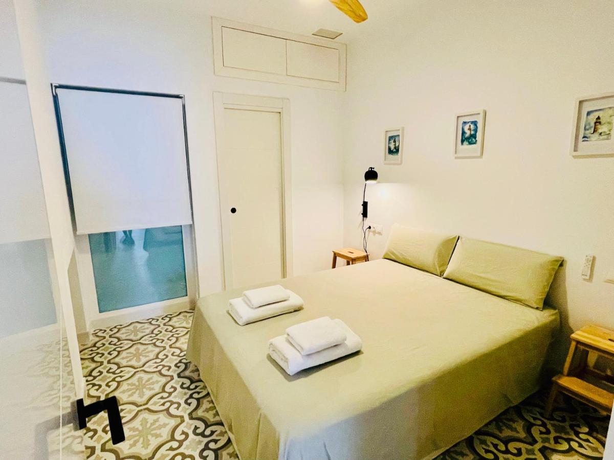 Modern Apartment In The City Centre, La Alameda Sevilla Bagian luar foto